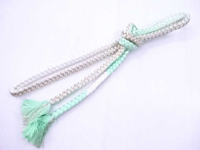 リサイクル　和装小物　帯締め　金糸　フォーマル　正絹　手組　変わり組紐